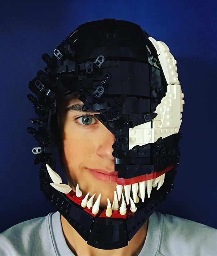 Venom Mask