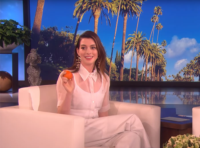 Anne Hathaway Pulls A Hilarious Prank On Ellen's Audience And Teaches Them A Lesson Not To Do Everything Celebrities Say Anne Hathaway Pulls A Hilarious Prank On Ellen's Audience And Teaches Them A Lesson Not To Do Everything Celebrities Say