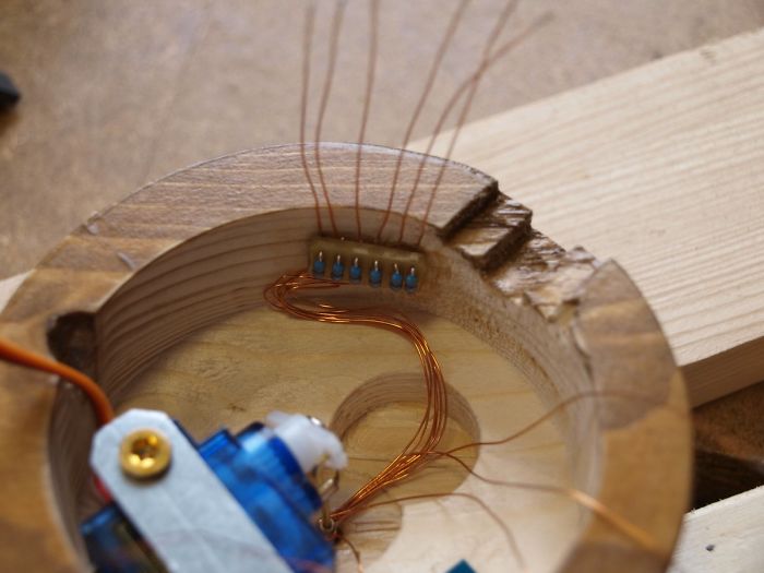 People Are Saying This Husband Just Won Valentine's Day By Gifting His Wife A Mechanical Flower That Blooms When Touched