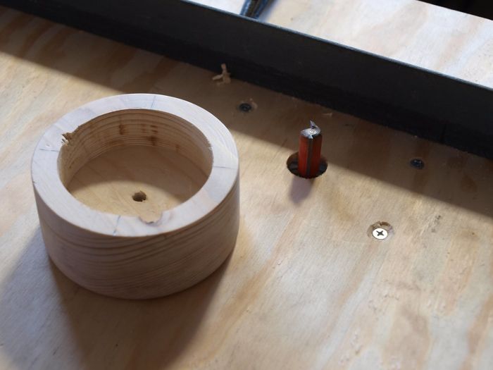 People Are Saying This Husband Just Won Valentine's Day By Gifting His Wife A Mechanical Flower That Blooms When Touched