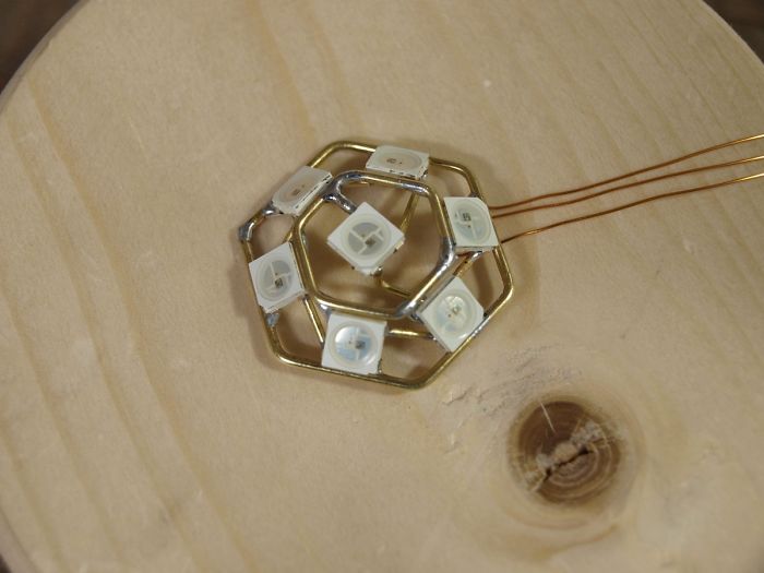 People Are Saying This Husband Just Won Valentine's Day By Gifting His Wife A Mechanical Flower That Blooms When Touched