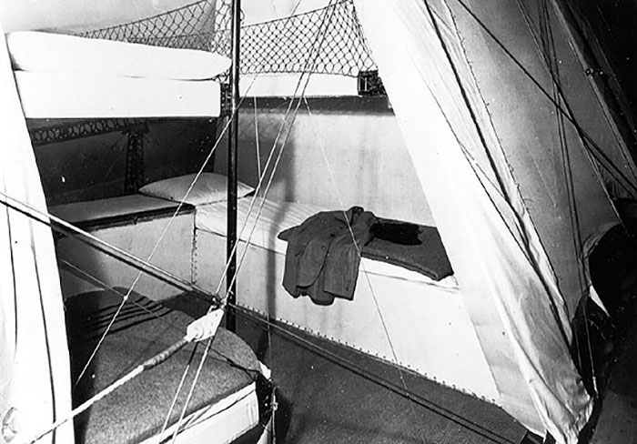 32 Rare Historical Photos That Show Why Flying On The Hindenburg Zeppelin Was So Expensive 32 Rare Historical Photos That Show Why Flying On The Hindenburg Zeppelin Was So Expensive
