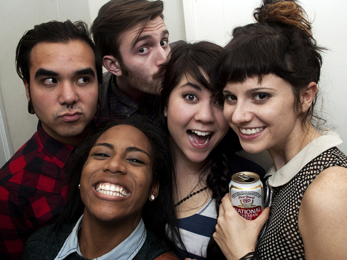 Students Make Friends Quicker Than Adults Do