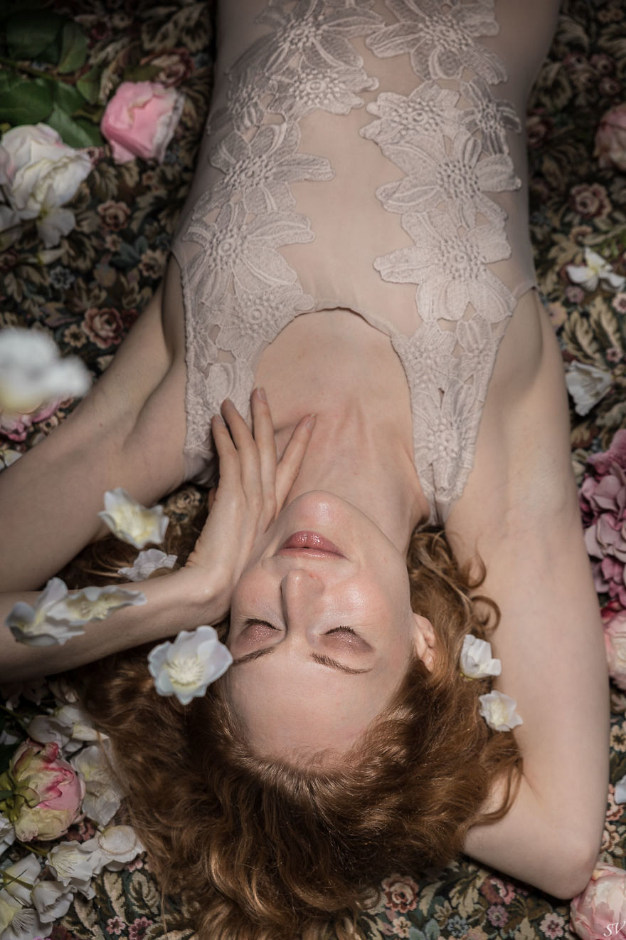 We Photograph Boudoir On A Creative Way We Photograph Boudoir On A Creative Way