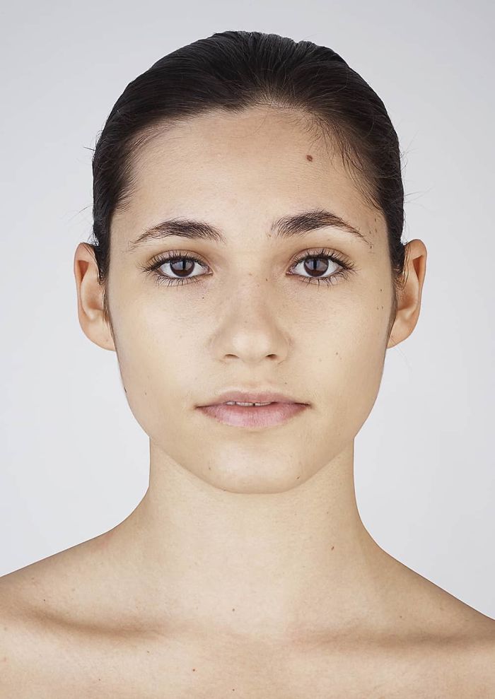 Photographer Asks Teens To Edit Their Pics Until They Look 'Social Media Ready', Posts The Alarming Results Photographer Asks Teens To Edit Their Pics Until They Look 'Social Media Ready', Posts The Alarming Results