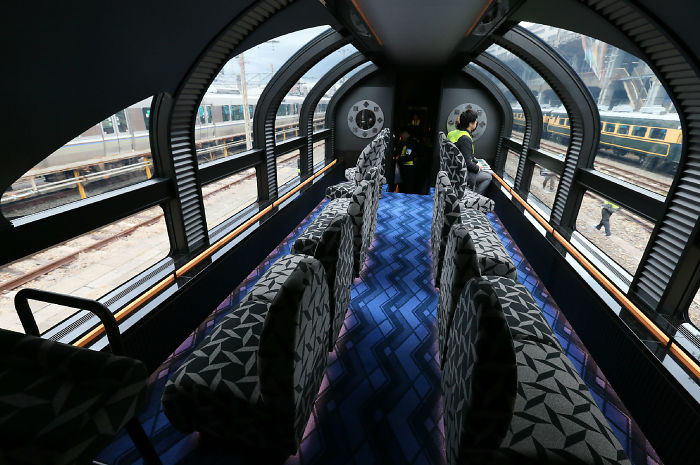 Japanese Sleeper Trains Look Ordinary From Outside But Their Interiors Are A Peaceful Oasis Japanese Sleeper Trains Look Ordinary From Outside But Their Interiors Are A Peaceful Oasis