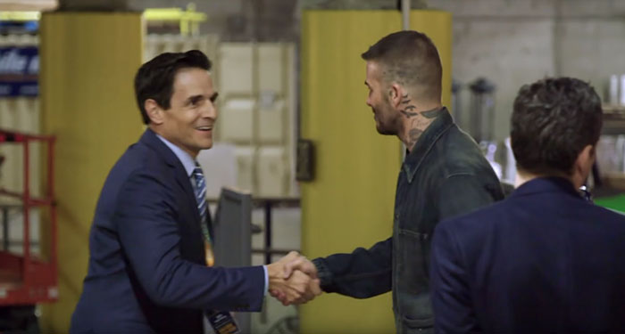 David Beckham Goes To See His Statue For The First Time, Doesn't Know It's Been Replaced By A Prank One David Beckham Goes To See His Statue For The First Time, Doesn't Know It's Been Replaced By A Prank One