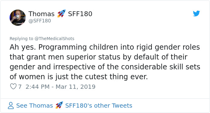 21 Reactions To 'Sexist' Photo Of Girl And Boy Wearing Nurse And Doctor Scrubs 21 Reactions To 'Sexist' Photo Of Girl And Boy Wearing Nurse And Doctor Scrubs