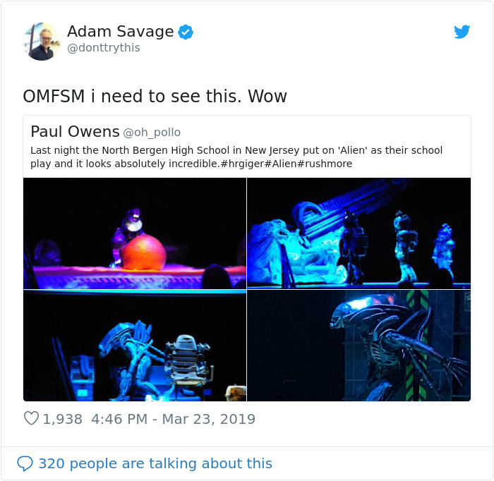 This Amazing School Play Of 'Alien' Had No Budget And Used Trash To Make Costumes This Amazing School Play Of 'Alien' Had No Budget And Used Trash To Make Costumes