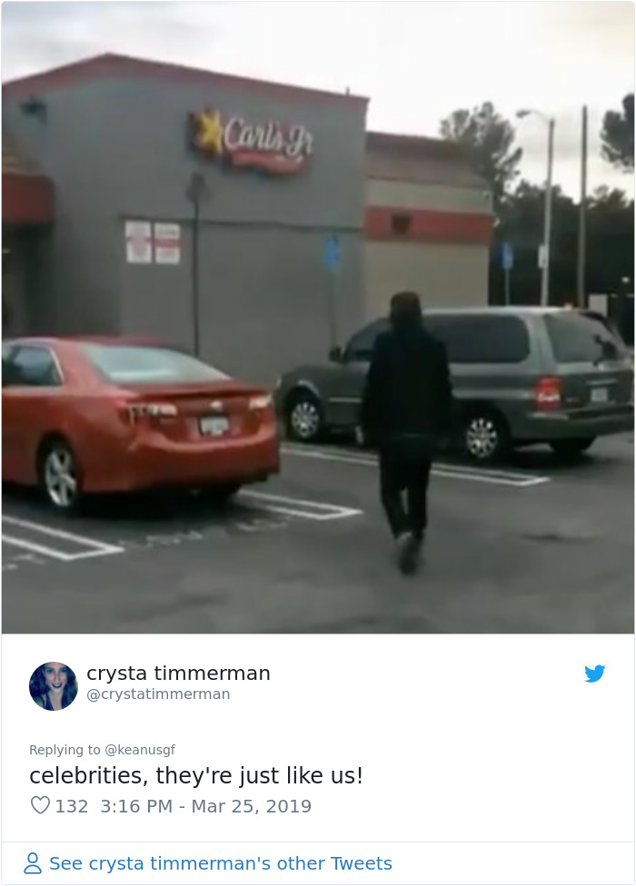 Keanu Reeves Goes Through An Emergency Landing, Shares A Van With Other Passengers Instead Of Private Luxurious Ride Keanu Reeves Goes Through An Emergency Landing, Shares A Van With Other Passengers Instead Of Private Luxurious Ride