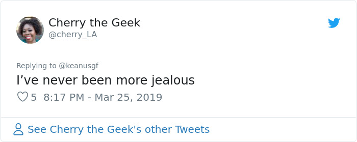 Keanu Reeves Goes Through An Emergency Landing, Shares A Van With Other Passengers Instead Of Private Luxurious Ride