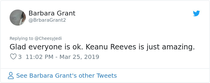 Keanu Reeves Goes Through An Emergency Landing, Shares A Van With Other Passengers Instead Of Private Luxurious Ride