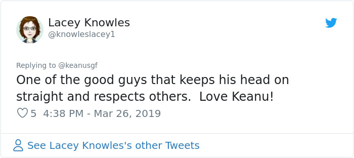 Keanu Reeves Goes Through An Emergency Landing, Shares A Van With Other Passengers Instead Of Private Luxurious Ride Keanu Reeves Goes Through An Emergency Landing, Shares A Van With Other Passengers Instead Of Private Luxurious Ride