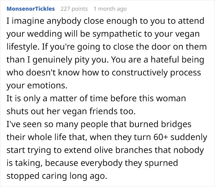Instead Of Serving Vegan Food At Their Wedding Party, This Couple Banned Meat-Eating Friends And Family From Attending It Instead Of Serving Vegan Food At Their Wedding Party, This Couple Banned Meat-Eating Friends And Family From Attending It