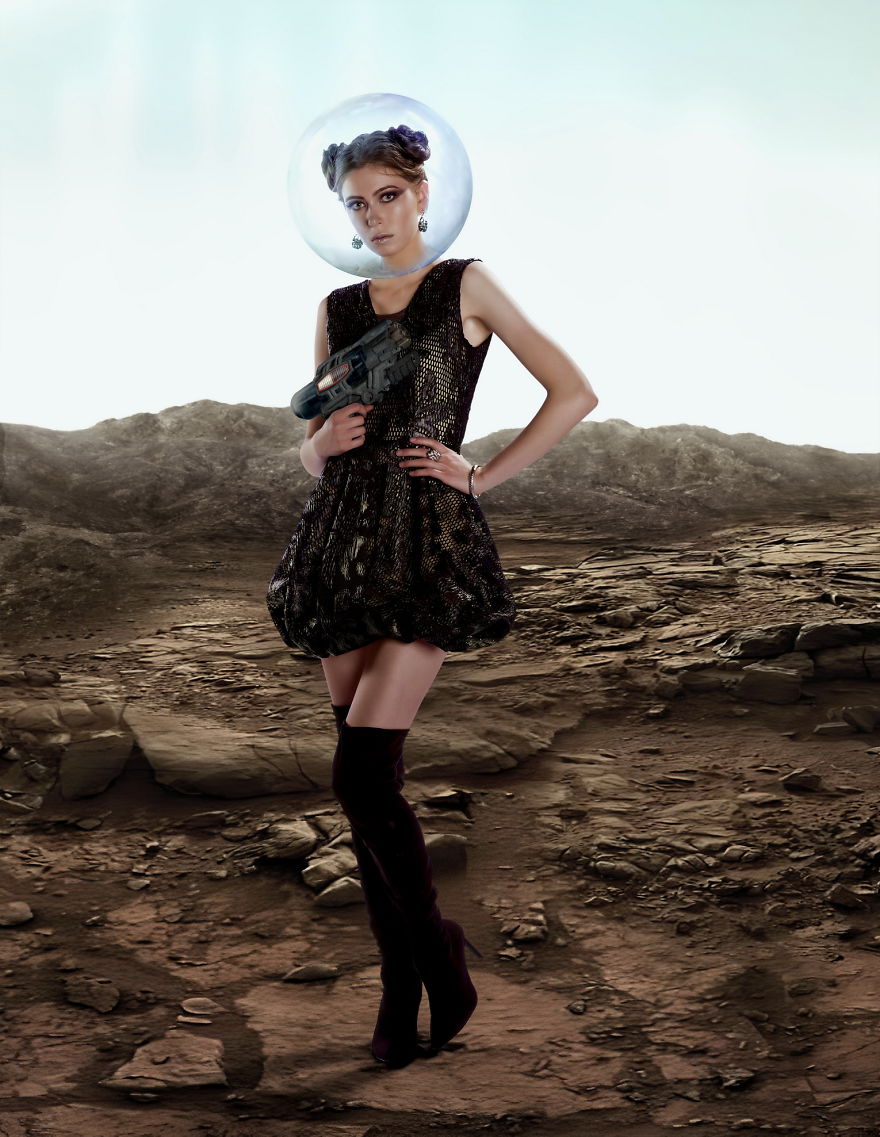 Models In Space: Paris, We Have A Problem