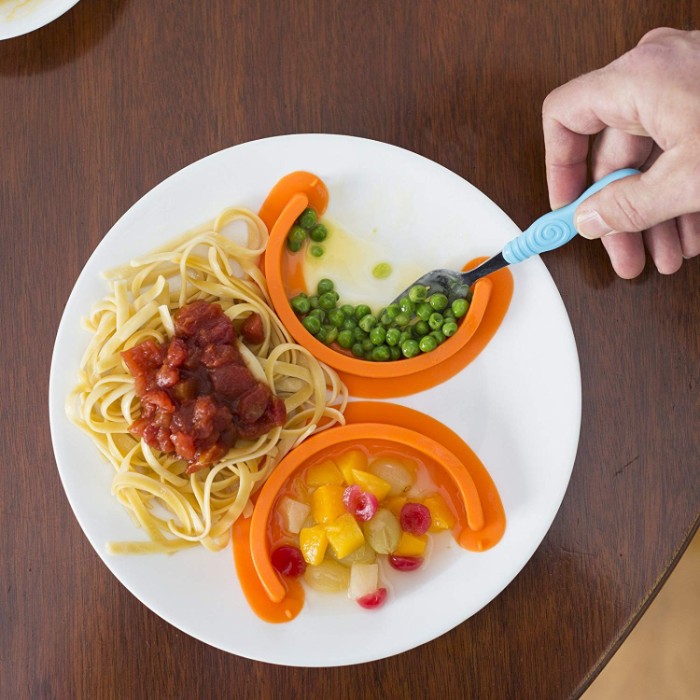 Genius New 'Food Cubby' Kitchen Tool Keeps Food From Touching And Parents Are Loving It Genius New 'Food Cubby' Kitchen Tool Keeps Food From Touching And Parents Are Loving It