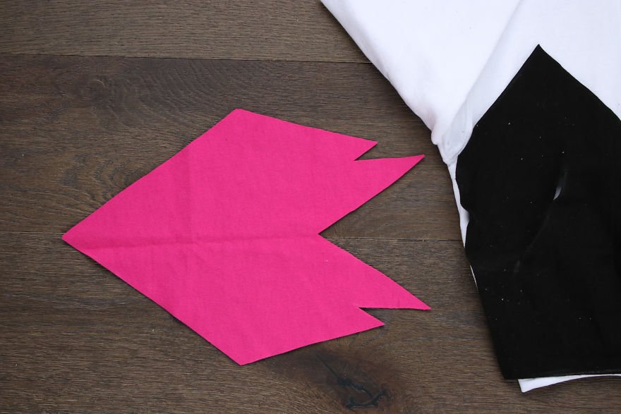 Now You Can Look Like Spider-Gwen And Not Break The Bank! Now You Can Look Like Spider-Gwen And Not Break The Bank!