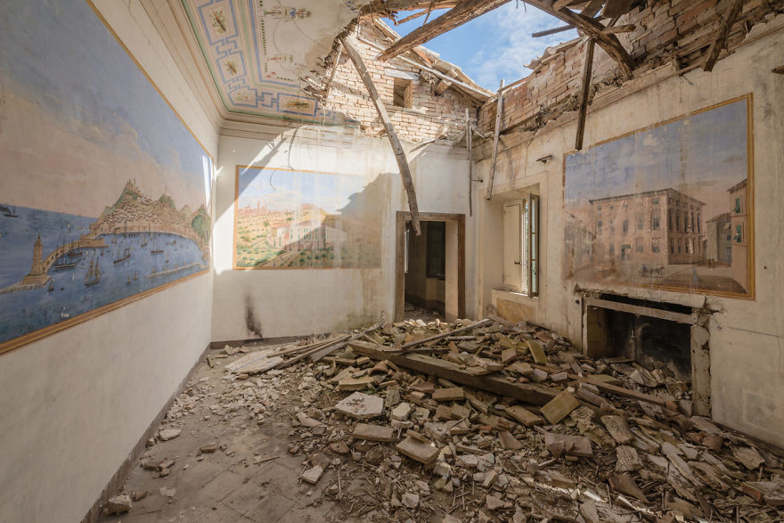 The Imaginary Museum