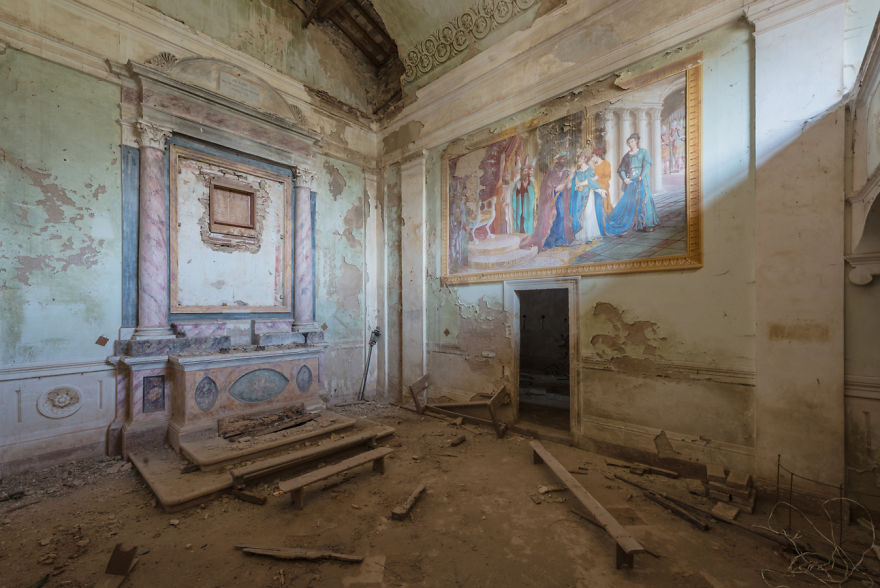 The Imaginary Museum