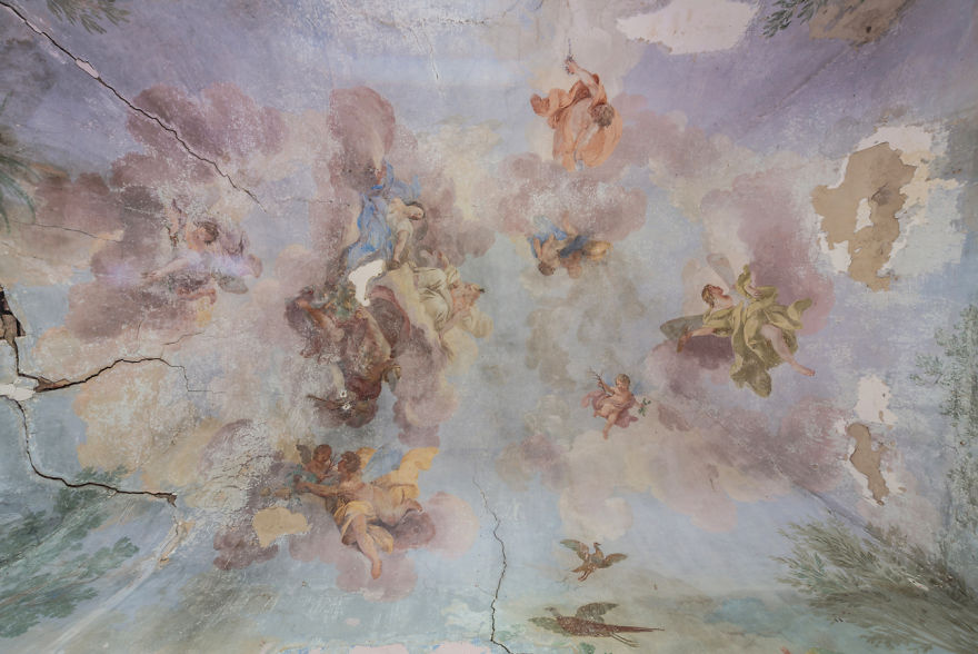 The Imaginary Museum