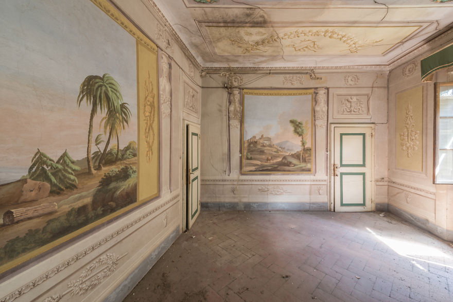 The Imaginary Museum