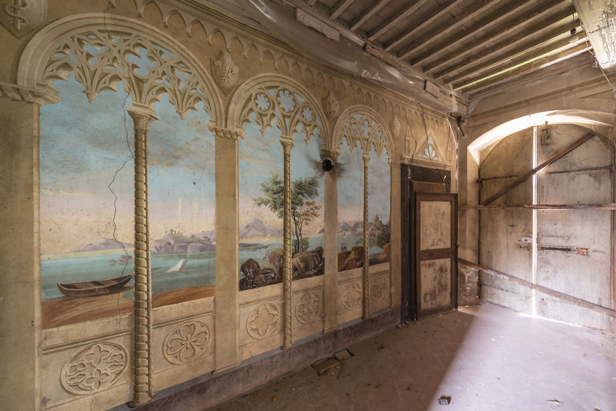 The Imaginary Museum