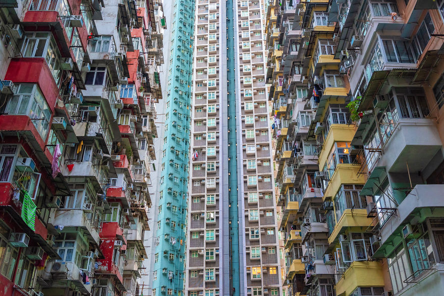 Brazilian Photographer Captures The Dense Architecture Of Hong Kong