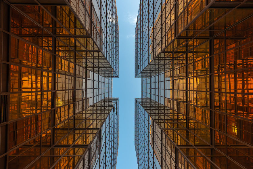 Brazilian Photographer Captures The Dense Architecture Of Hong Kong Brazilian Photographer Captures The Dense Architecture Of Hong Kong