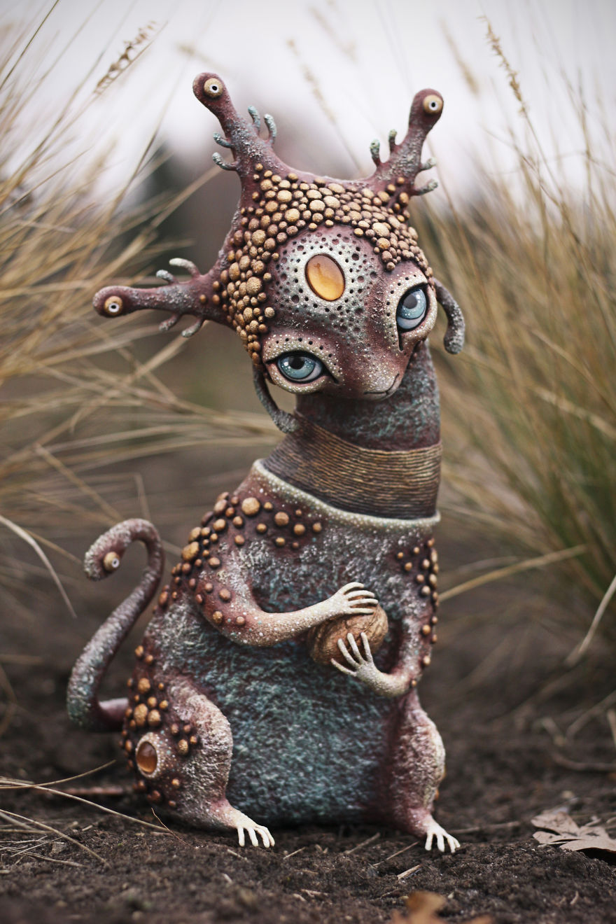 Amyoha And The Golden Walnut