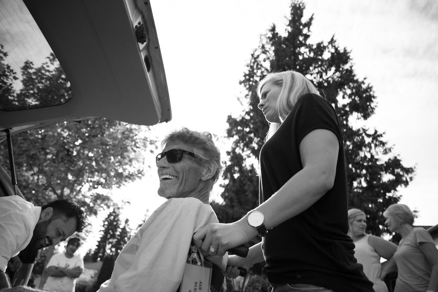 I Shared The Last 17 Days Of My Dad’s Life In Pictures To Break The Silence Around Death I Shared The Last 17 Days Of My Dad’s Life In Pictures To Break The Silence Around Death