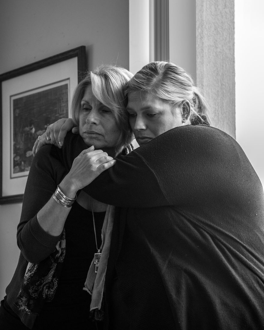 I Shared The Last 17 Days Of My Dad’s Life In Pictures To Break The Silence Around Death