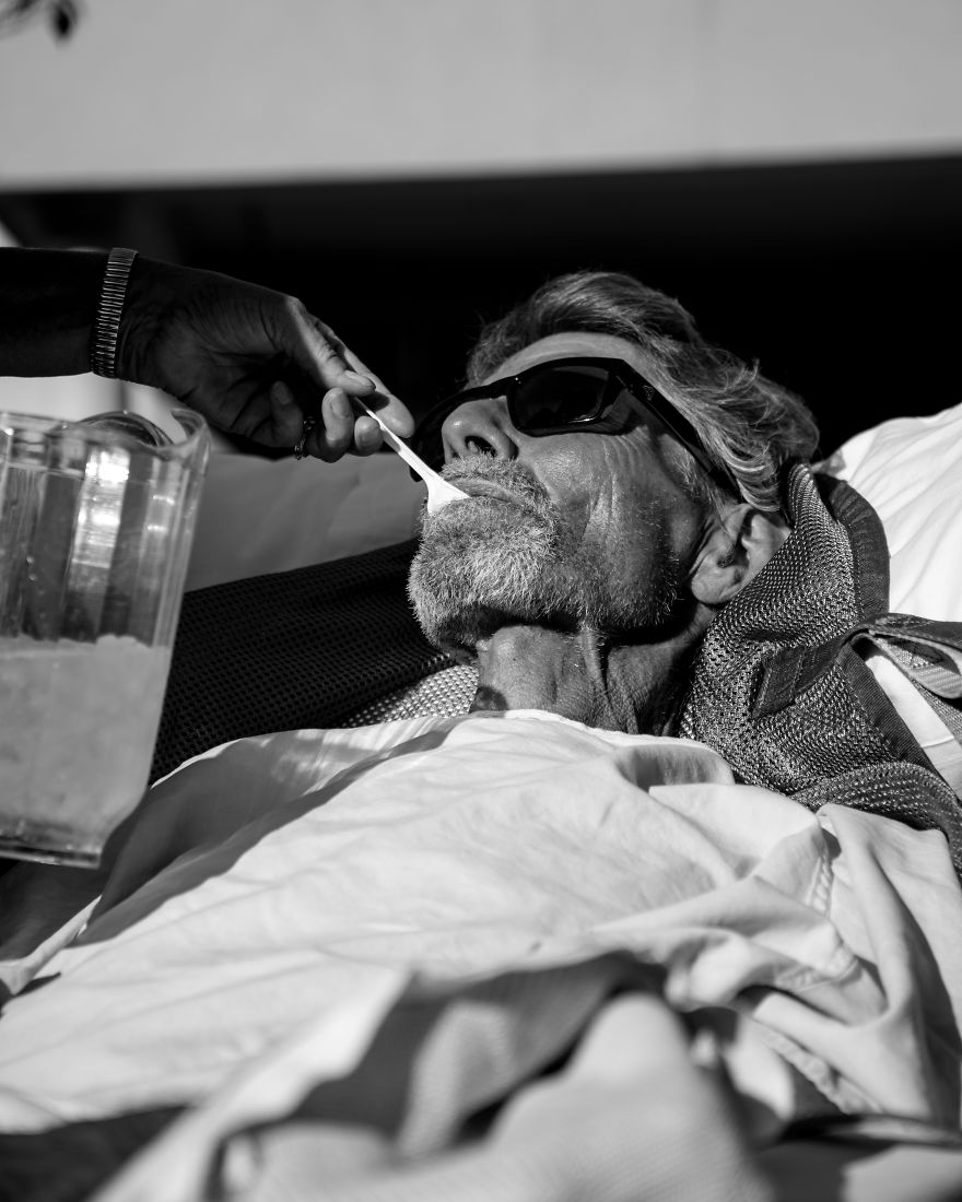 I Shared The Last 17 Days Of My Dad’s Life In Pictures To Break The Silence Around Death I Shared The Last 17 Days Of My Dad’s Life In Pictures To Break The Silence Around Death