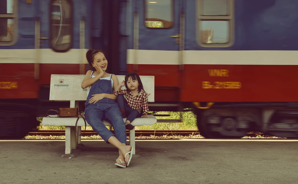 I Capture The Bond Between My Wife And 3-Year-Old Daughter In GIFs I Capture The Bond Between My Wife And 3-Year-Old Daughter In GIFs