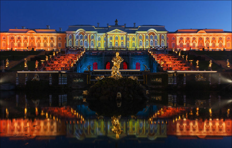 10 Most Beautiful At Night Buildings In The World 10 Most Beautiful At Night Buildings In The World