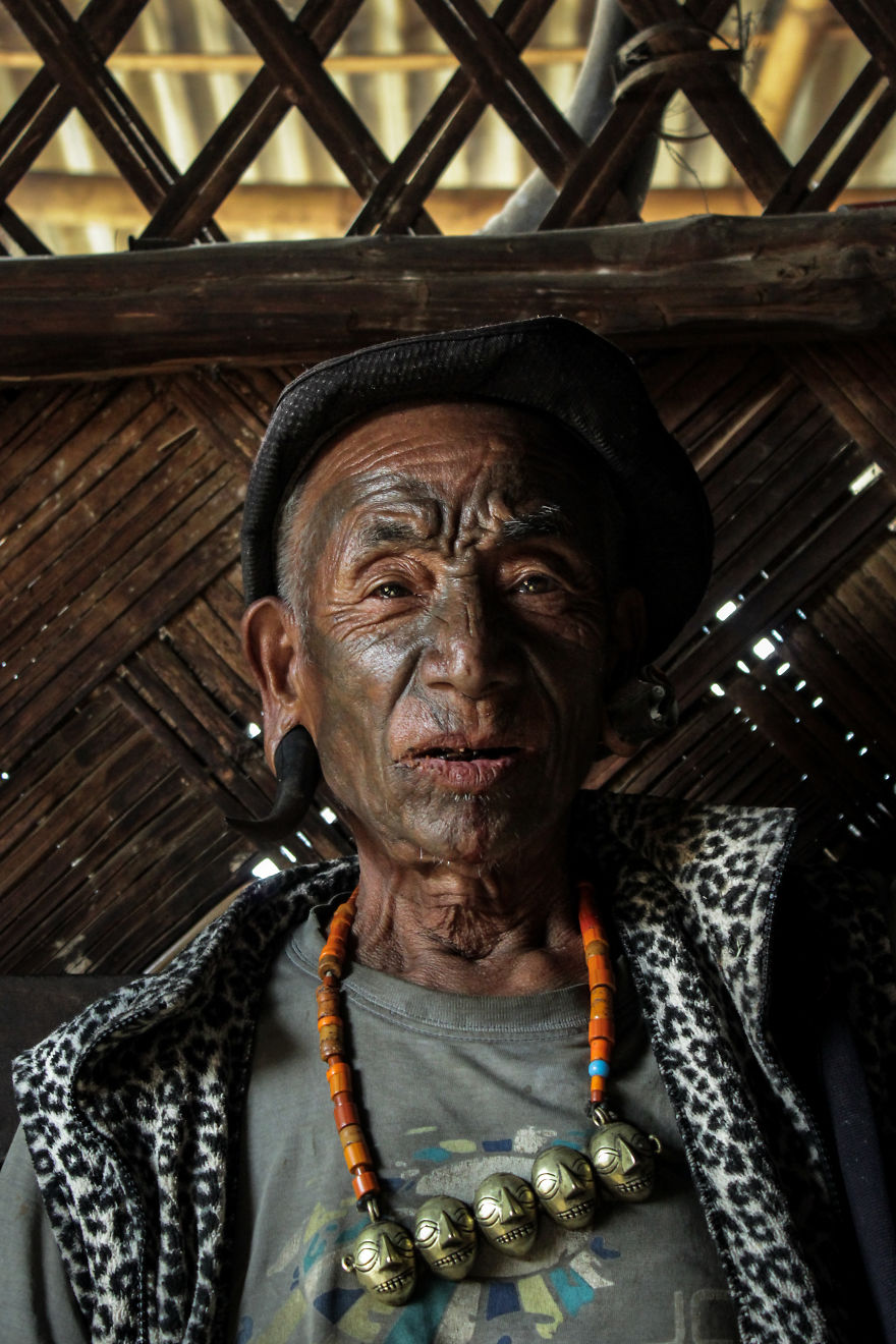 The Last Living Headhunters From Nagaland In Northeast India