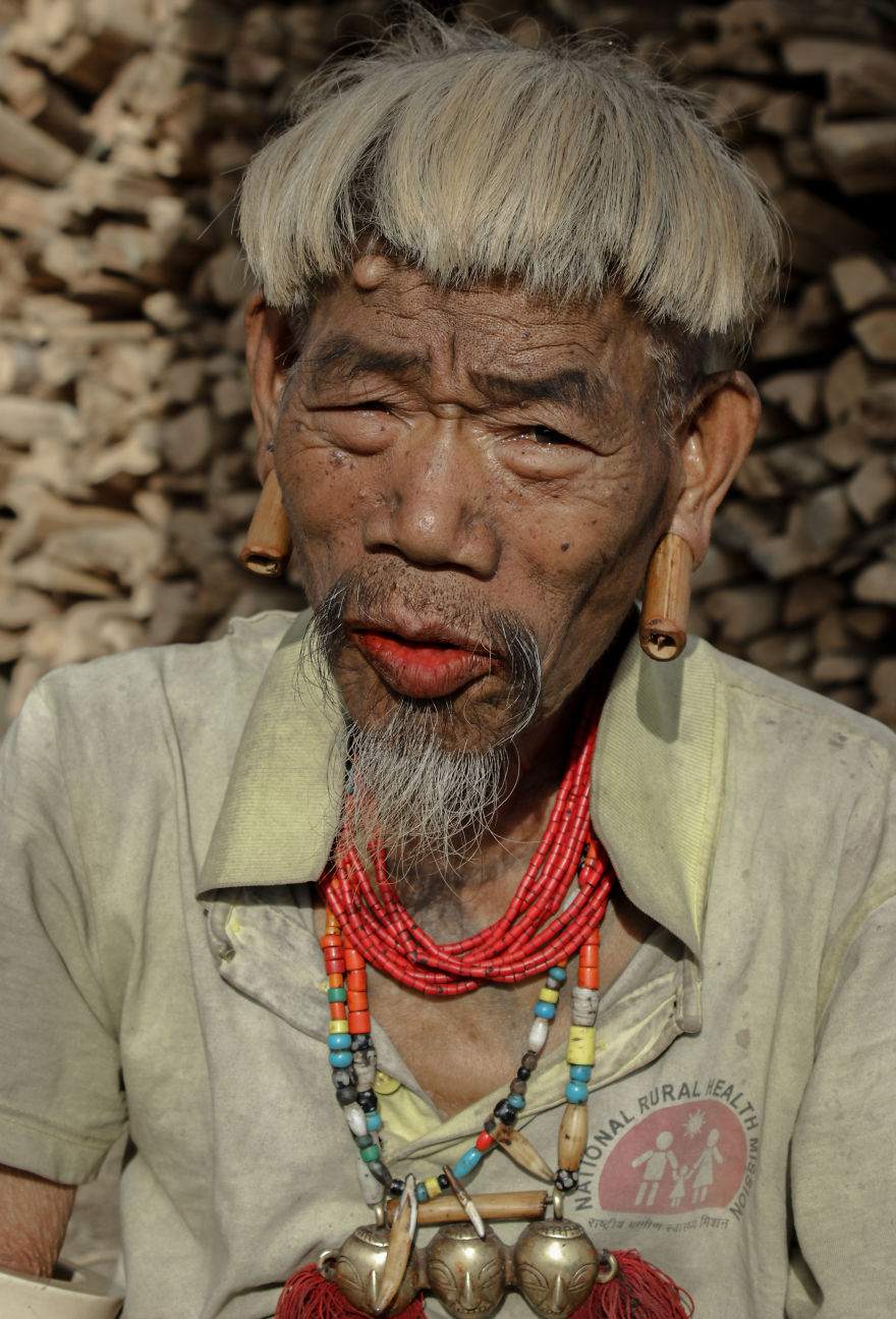 The Last Living Headhunters From Nagaland In Northeast India
