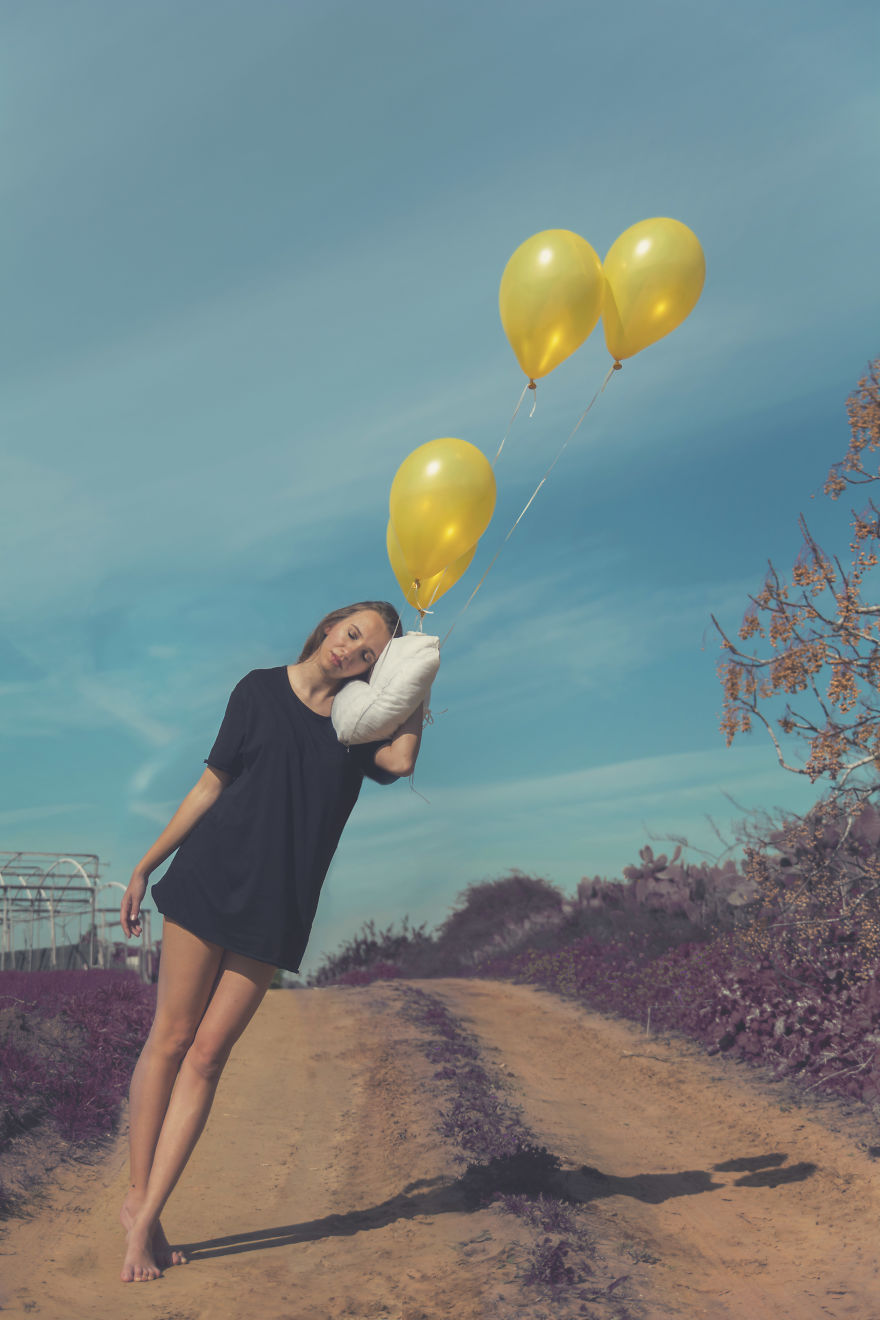 Daydreaming To Coldplay | Lia Maximov