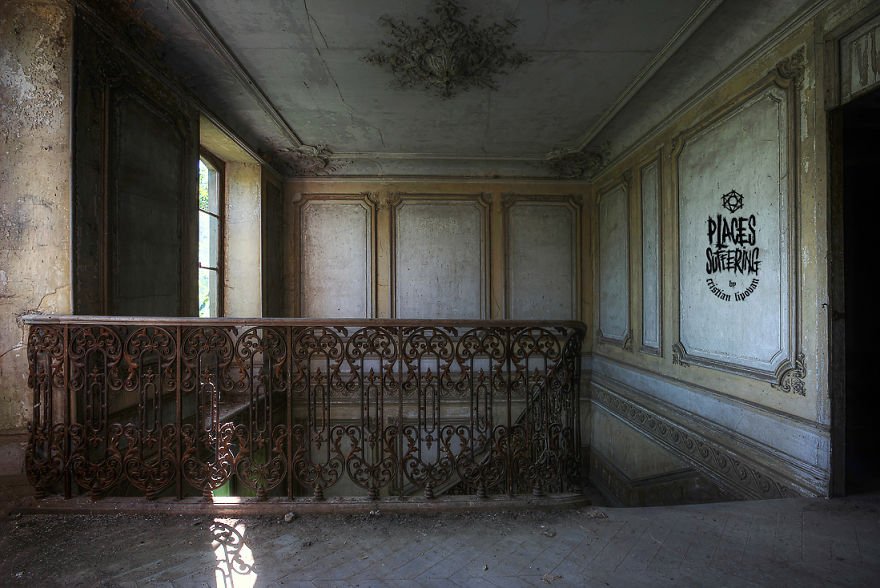 Spent One Day In This Amazing Castle