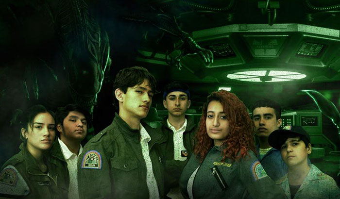 This Amazing School Play Of 'Alien' Had No Budget And Used Trash To Make Costumes This Amazing School Play Of 'Alien' Had No Budget And Used Trash To Make Costumes