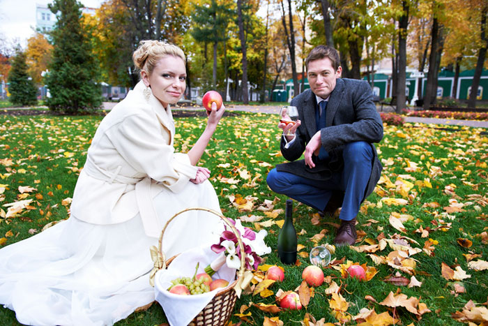 Instead Of Serving Vegan Food At Their Wedding Party, This Couple Banned Meat-Eating Friends And Family From Attending It Instead Of Serving Vegan Food At Their Wedding Party, This Couple Banned Meat-Eating Friends And Family From Attending It