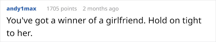 Guy Lies To Bartender About Being Alone When He Goes To Buy Wine For His Date, Ends Up Spending The Evening With Him Guy Lies To Bartender About Being Alone When He Goes To Buy Wine For His Date, Ends Up Spending The Evening With Him