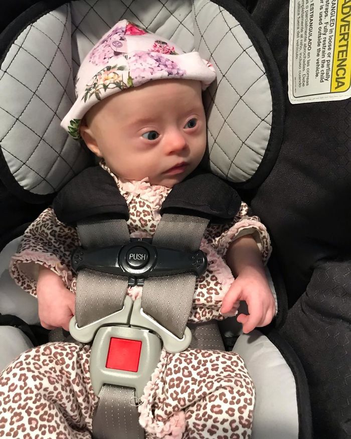 Mom Shares Honest 'Review' Of Her Baby With Down Syndrome, And 347K People Love It Mom Shares Honest 'Review' Of Her Baby With Down Syndrome, And 347K People Love It