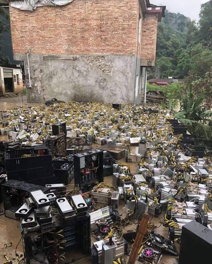 Bitcoin Mining Farm Gets Flooded