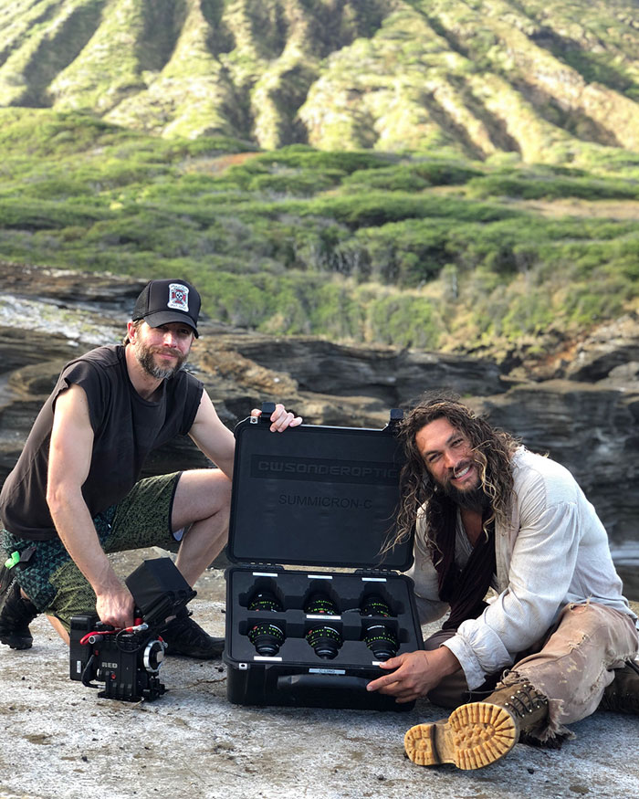 Jason Momoa Shows Off His Impressive Collection Of Leica Cameras And It's Making Photographers Jealous Jason Momoa Shows Off His Impressive Collection Of Leica Cameras And It's Making Photographers Jealous