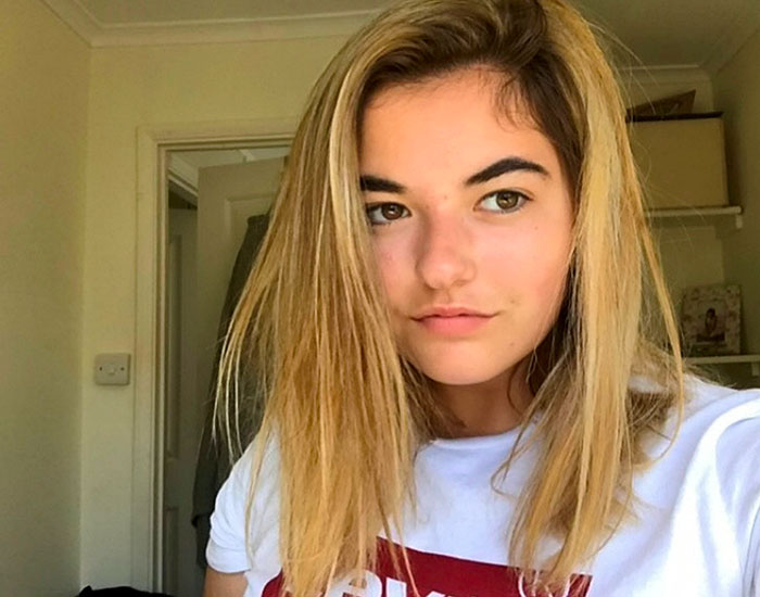 After Homeless Man Writes A Note Saying He Could Work For Free, 16 Y.O. Finds Him A Home And A Job After Homeless Man Writes A Note Saying He Could Work For Free, 16 Y.O. Finds Him A Home And A Job