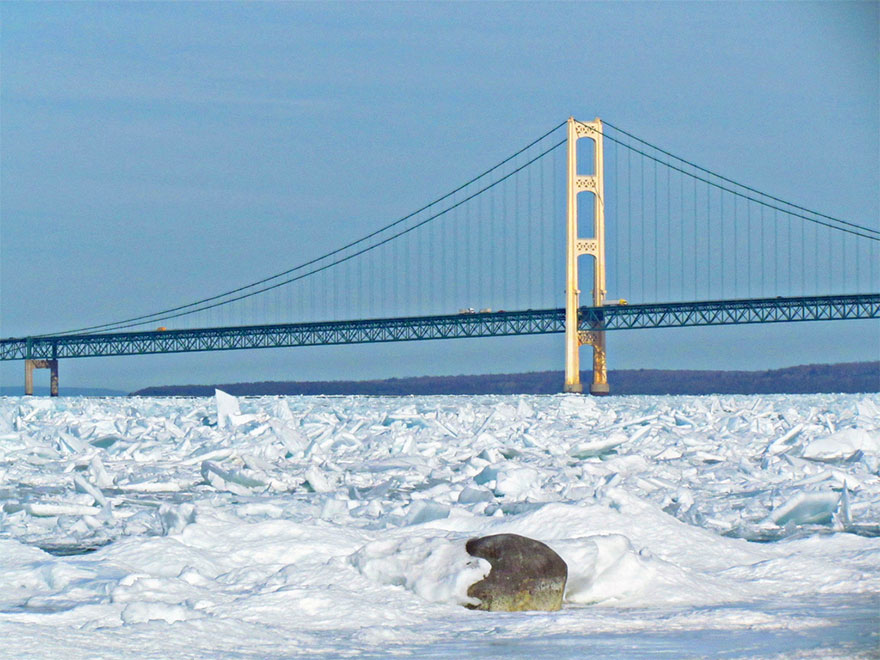 Frozen Lake Michigan Shatters Into Millions Of Pieces And Results In Surreal Imagery Frozen Lake Michigan Shatters Into Millions Of Pieces And Results In Surreal Imagery