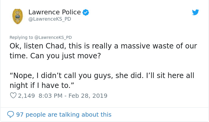 Police Department Shares The Most Ridiculous Call Of 2019 Where Two People Refused To Move Out Of Each Other's Way