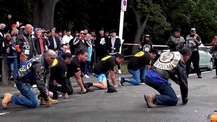 Biker Club Pays Respects To The Christchurch Victims By Performing An Emotional Haka Dance Biker Club Pays Respects To The Christchurch Victims By Performing An Emotional Haka Dance