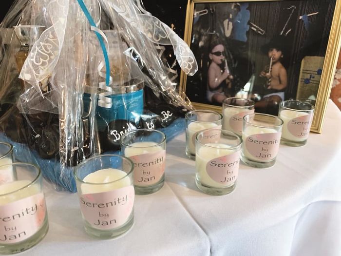 Bridesmaids Throw Their Friend 'The Office' Themed Bridal Shower (24 Pics)