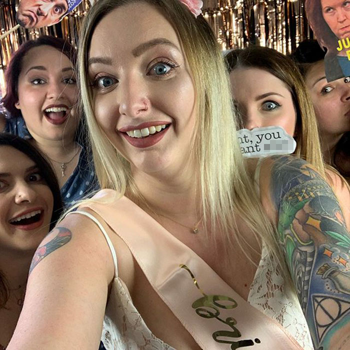 Bridesmaids Throw Their Friend 'The Office' Themed Bridal Shower (24 Pics) Bridesmaids Throw Their Friend 'The Office' Themed Bridal Shower (24 Pics)